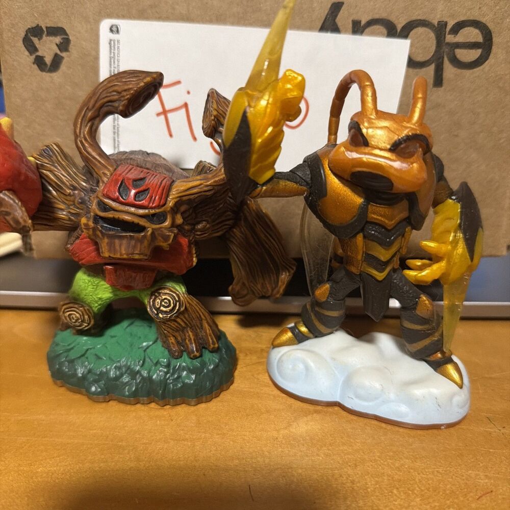 Skylanders Giants Swarm And Tree Rex